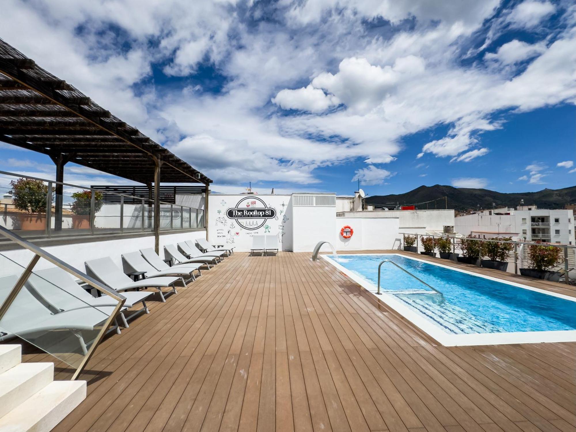 Hotel Marina Roses Exterior photo