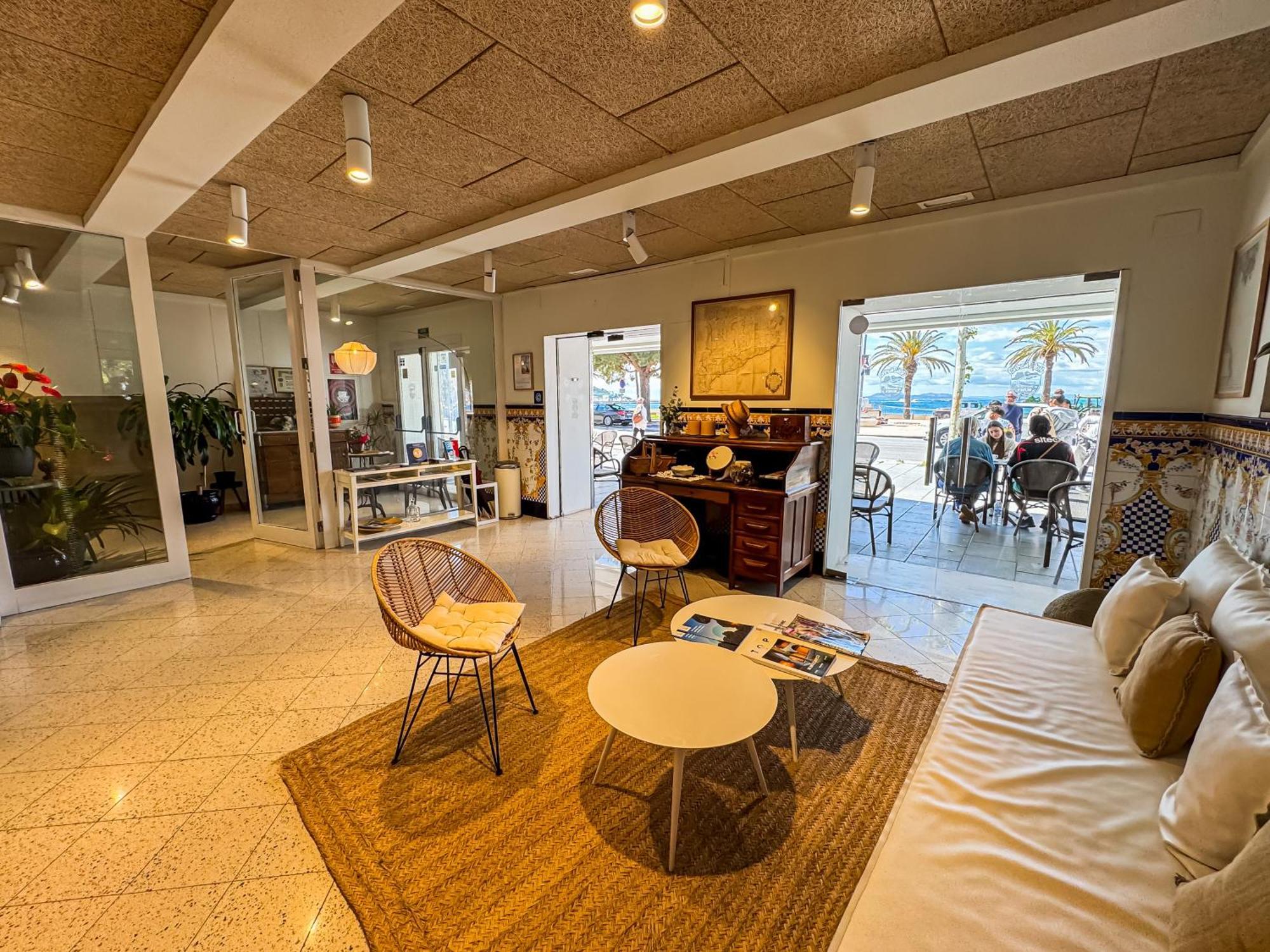 Hotel Marina Roses Exterior photo